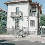 Casa Con Giardino, La Casa Di Sophie, Apartment *