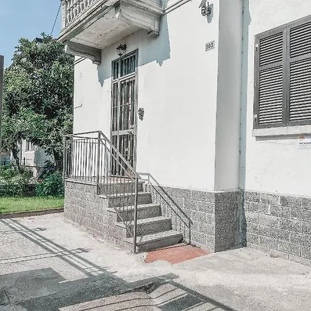 Appartement Casa Con Giardino, La Casa Di Sophie, Arona
